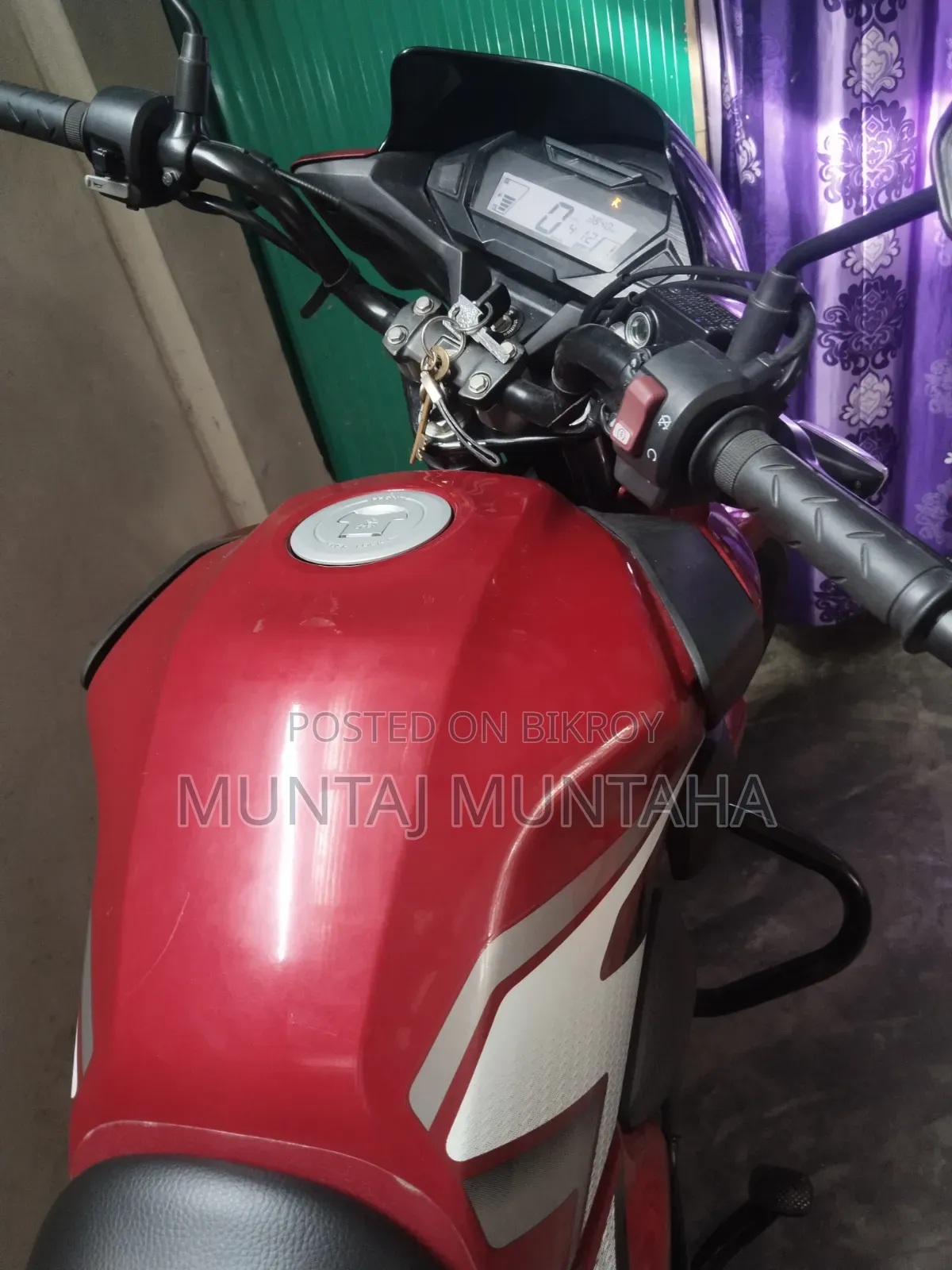 Honda 2025 Red