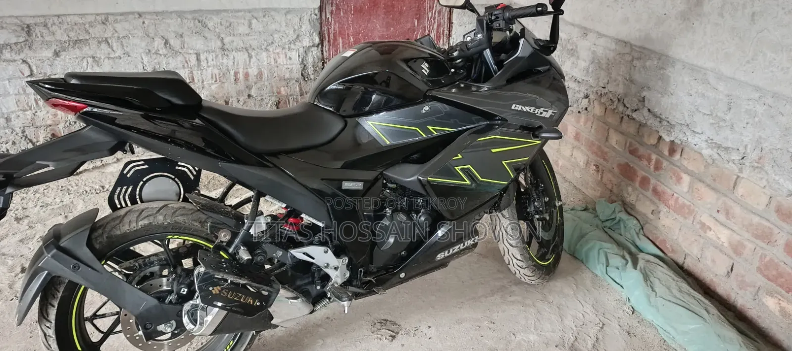New Suzuki Gixxer Fi ABS 2026 Black