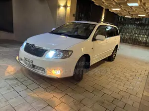 Toyota Corolla 2005 White