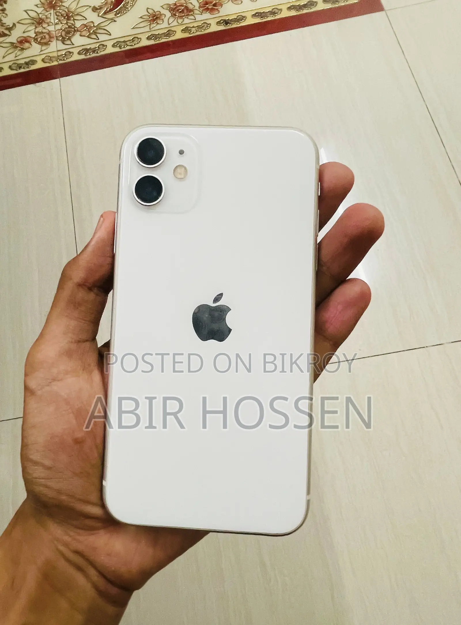 অ্যাপল আইফোন ১১ ১২৮ জিবি সাদা