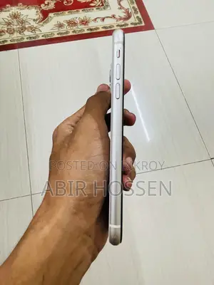 অ্যাপল আইফোন ১১ ১২৮ জিবি সাদা