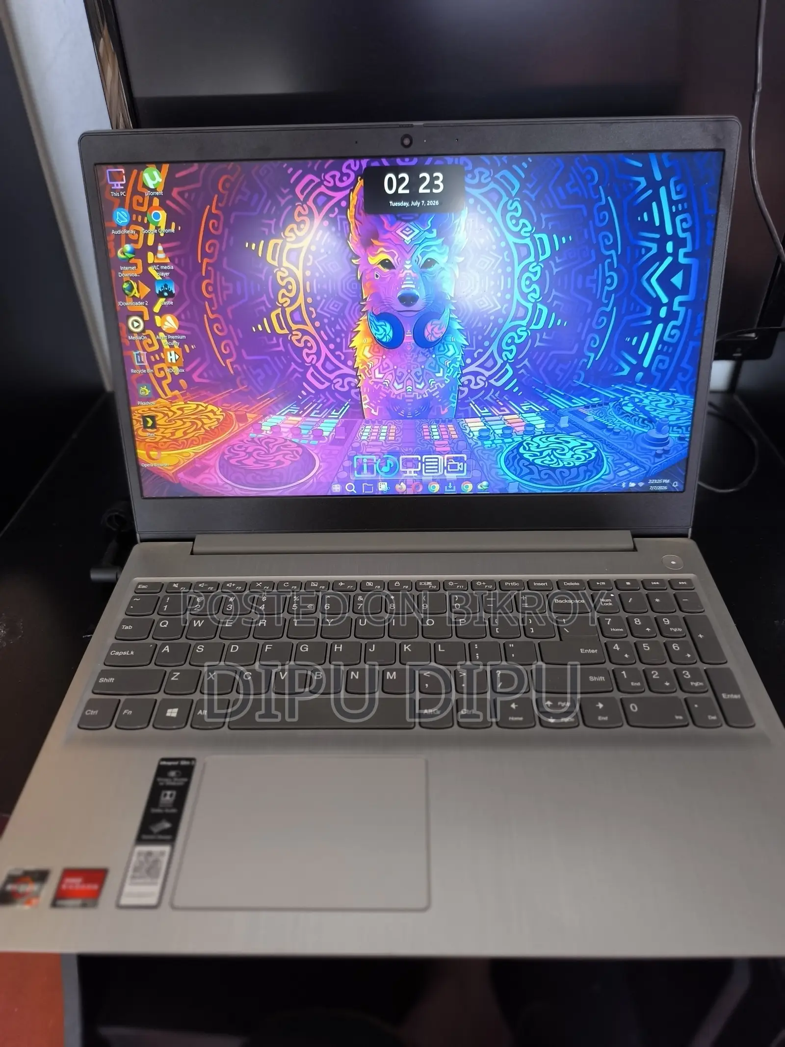 Laptop Lenovo Ideapad 3 8GB AMD Ryzen 5 HDD+SSD 1.5T