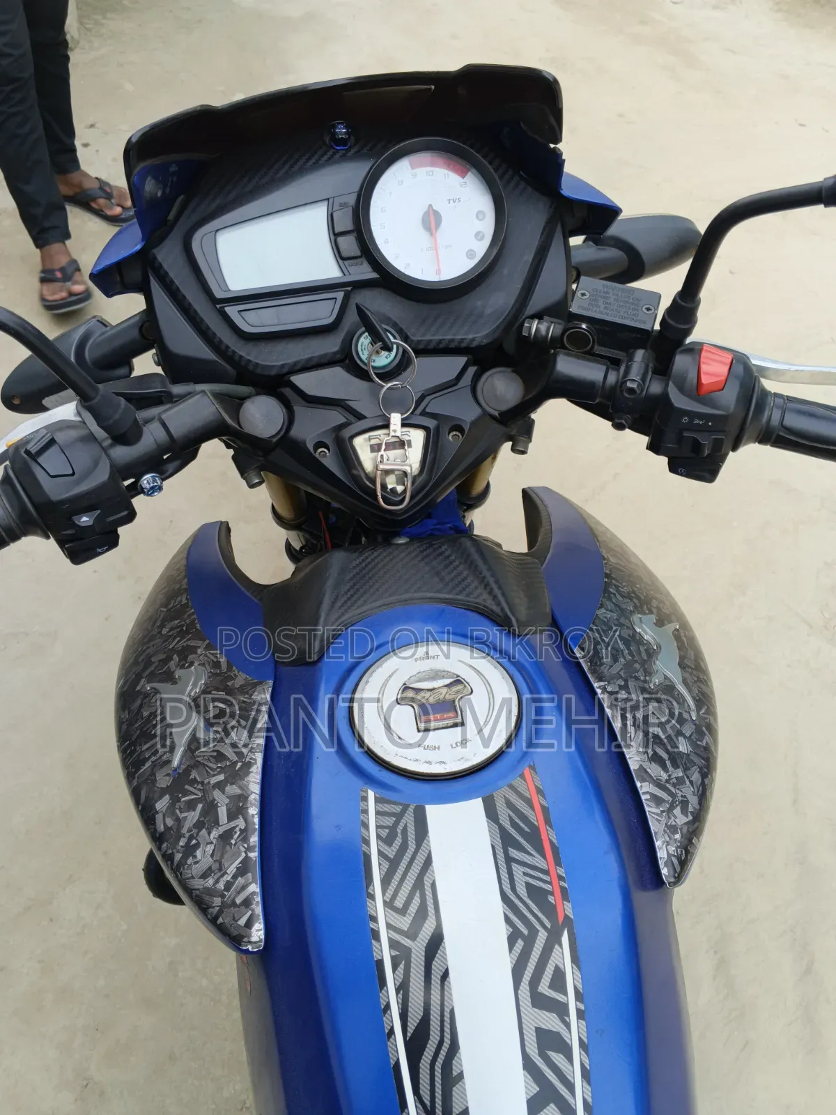 TVS Apache RTR 160 2V 2019 Blue