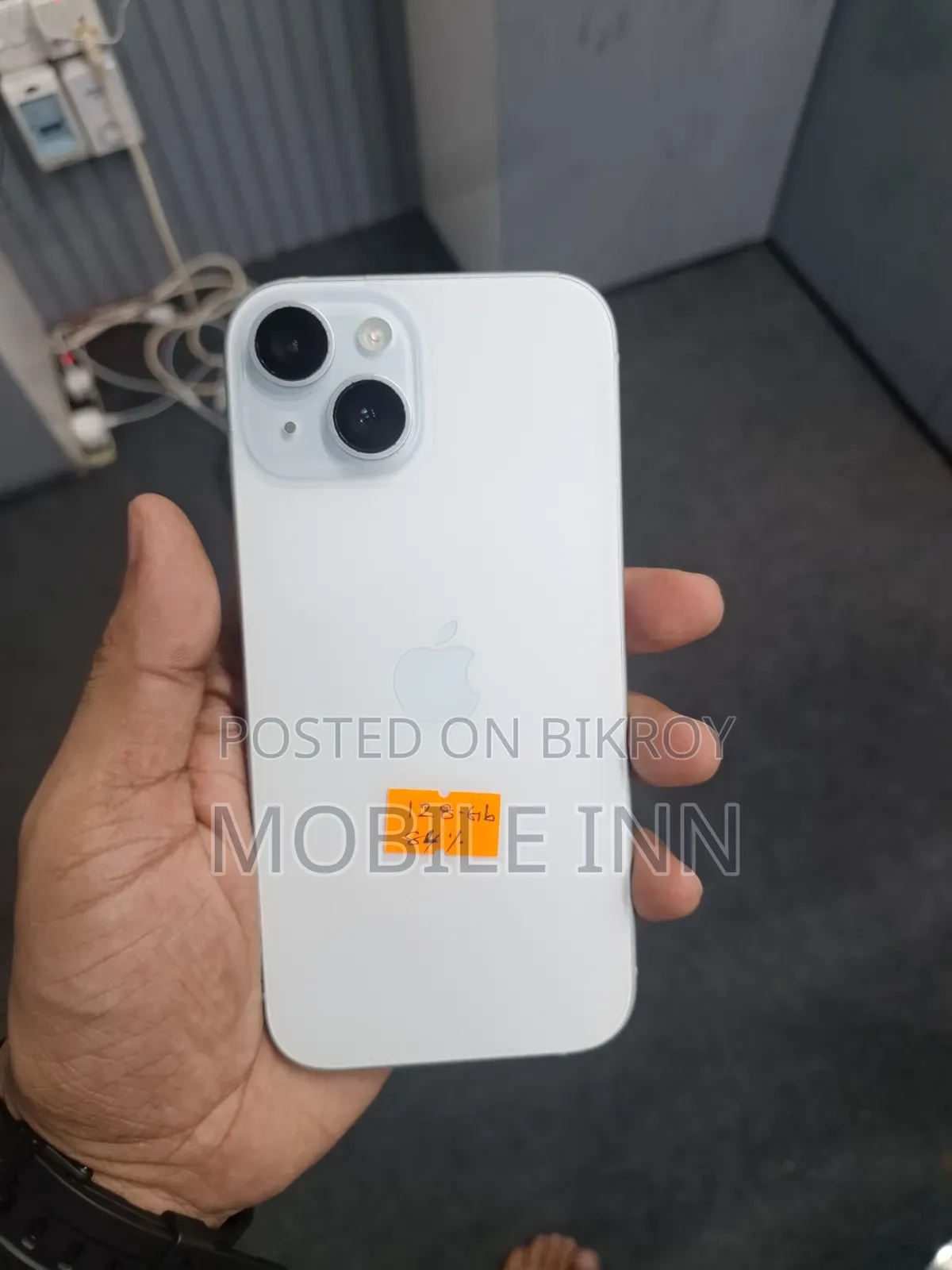 Apple iPhone 15 128 GB White