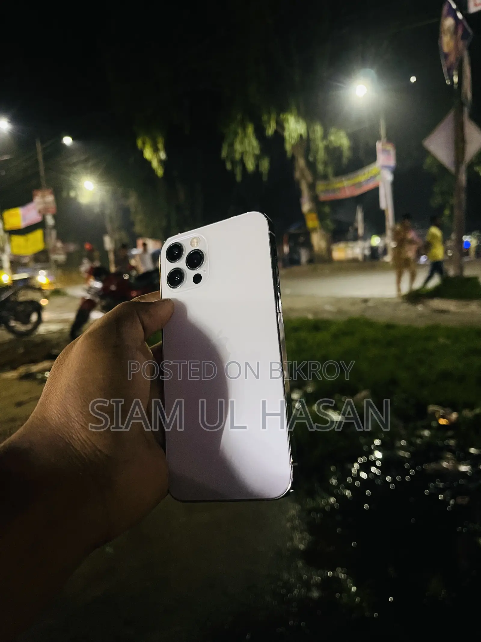 অ্যাপল আইফোন ১২ প্রো ২৫৬ জিবি সাদা