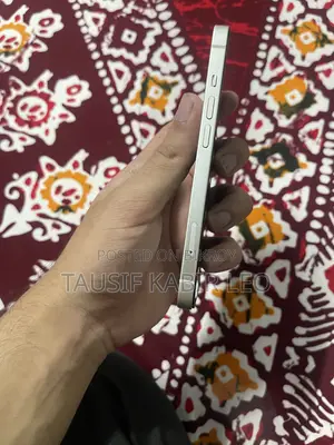 Apple iPhone 13 256 GB White