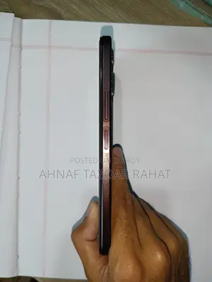 Vivo Y18 128 GB