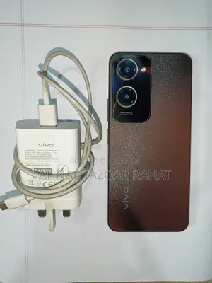 Vivo Y18 128 GB