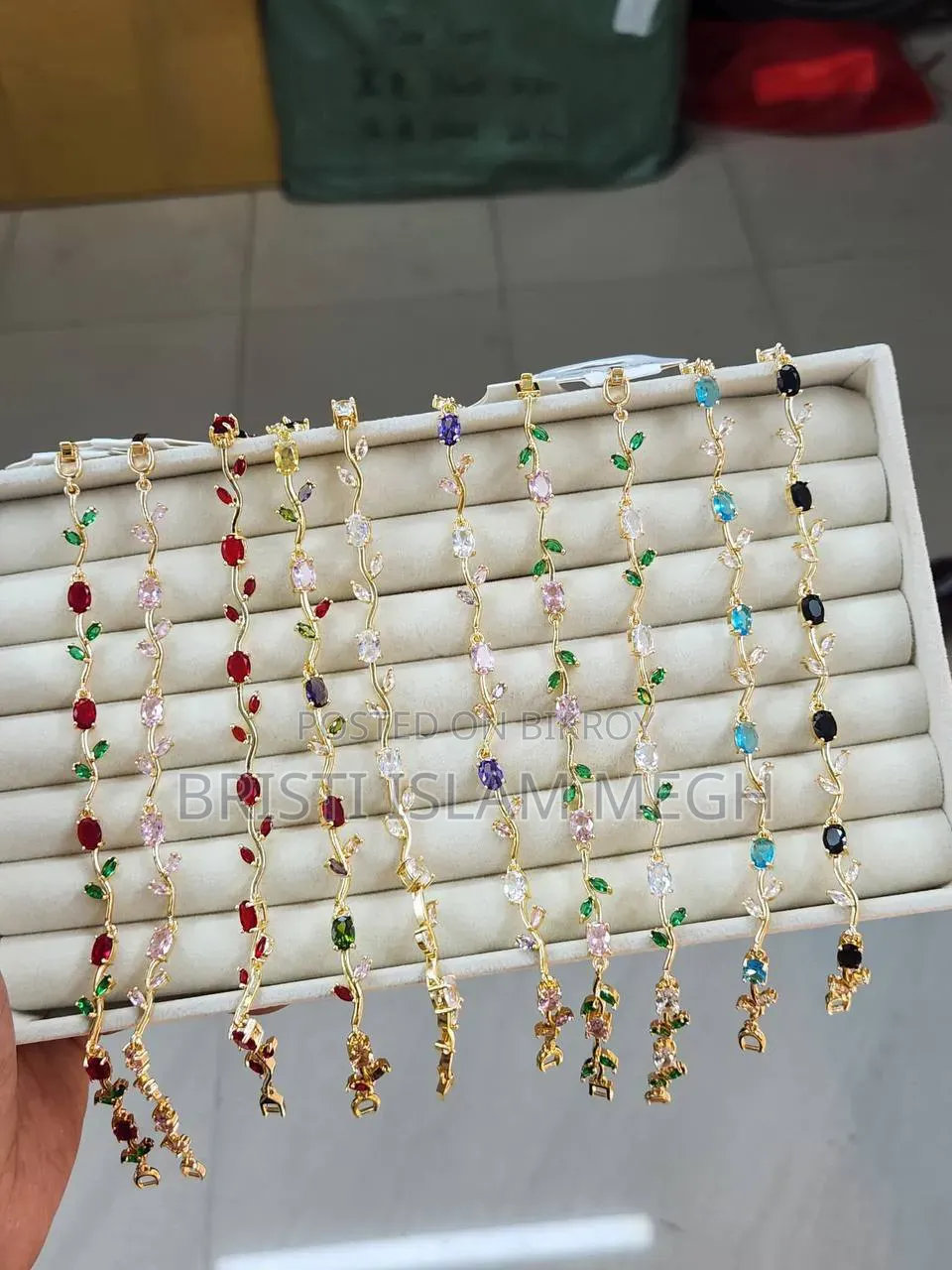 Bracelet