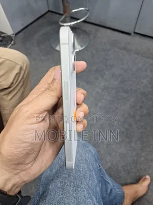 Apple iPhone 16 256 GB White