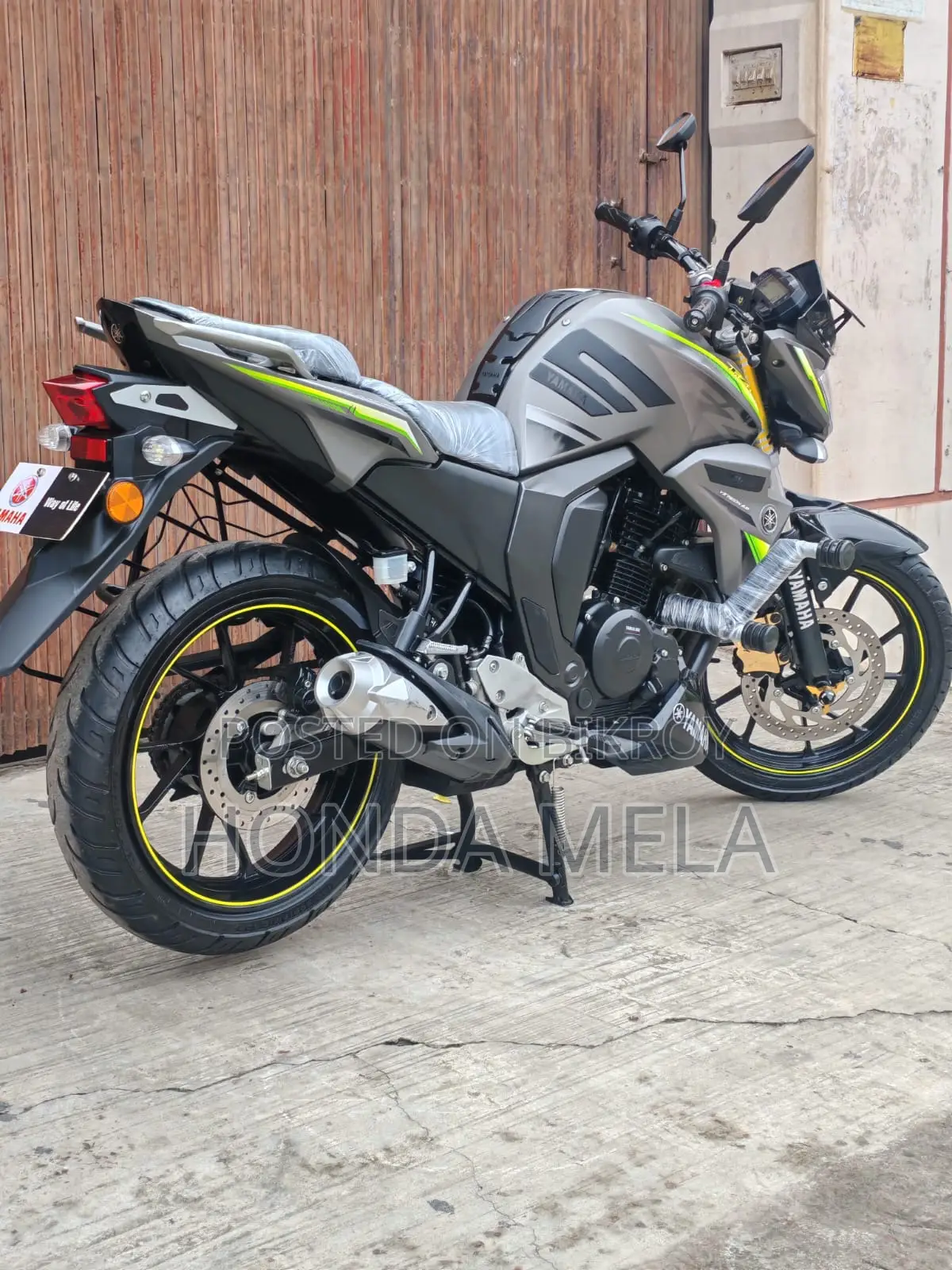 Yamaha FZ 2025 Green