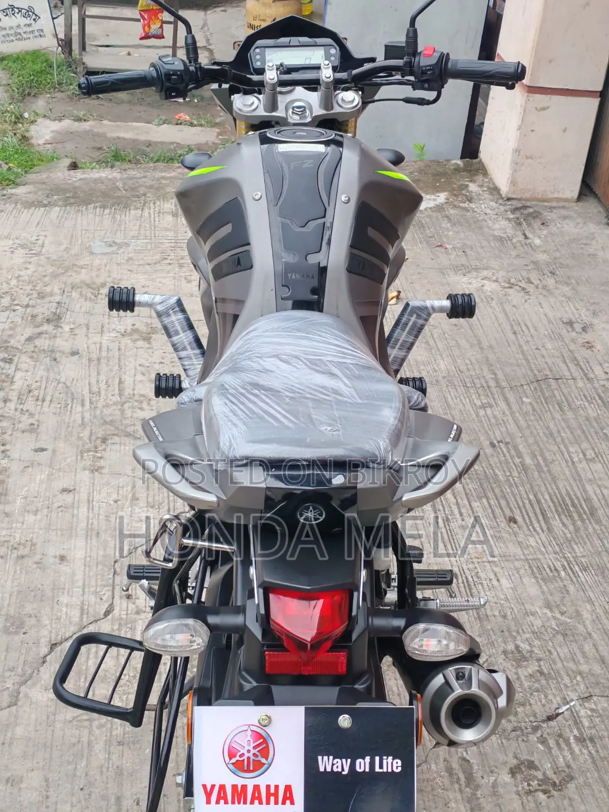 Yamaha FZ 2025 Green
