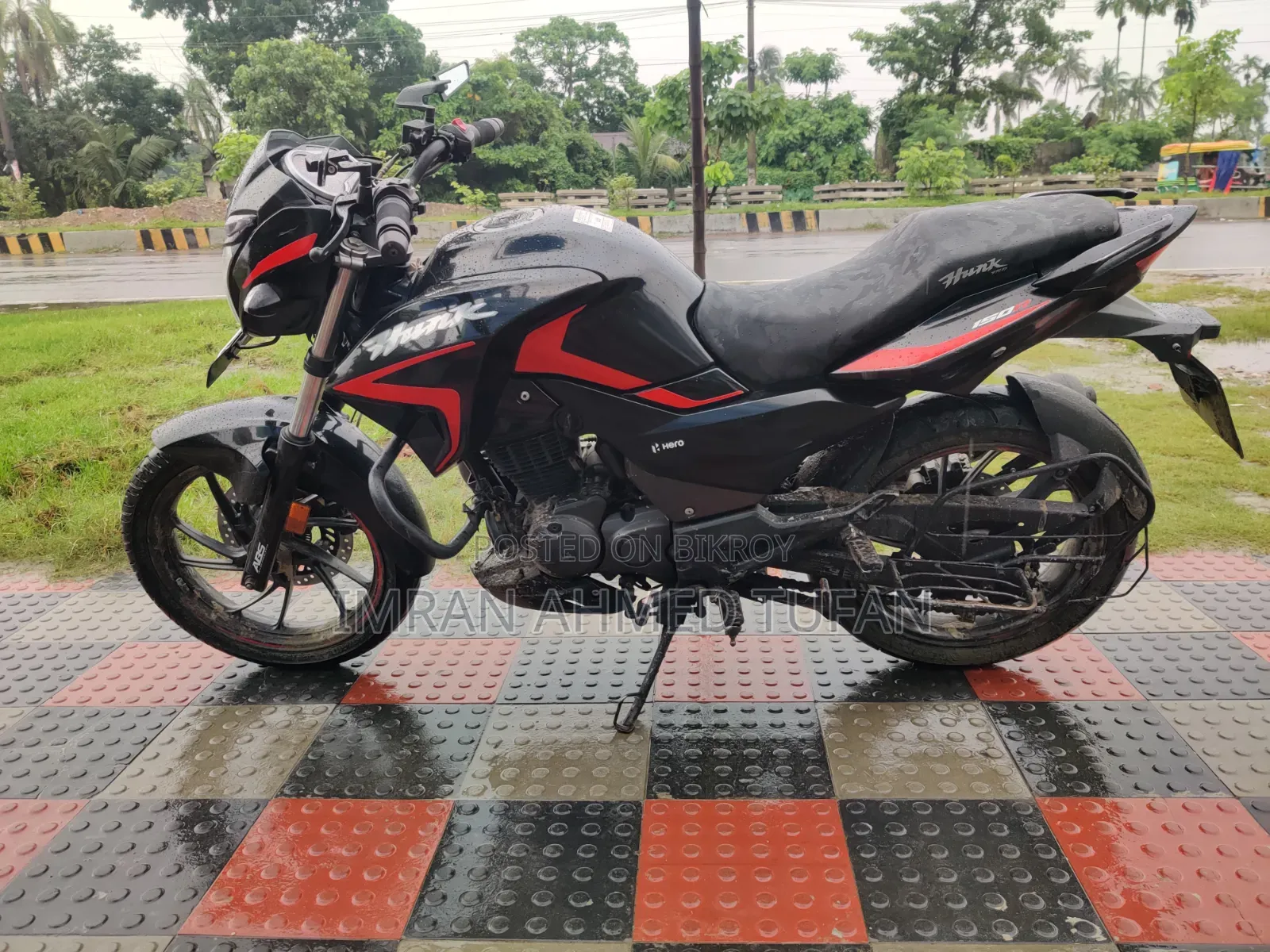 New Hero Hunk 2022 Black
