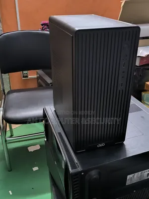 Desktop Computer Gigabyte GB-BSi7-6500 4GB Intel Core I5 SSD 128GB