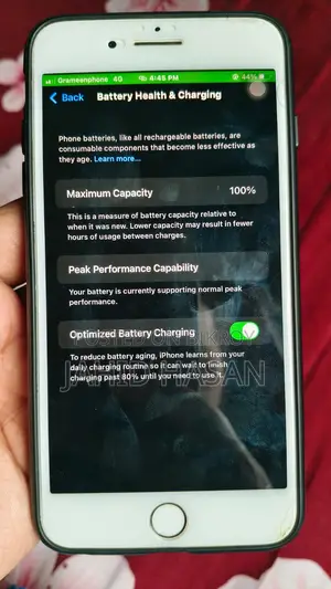Apple iPhone 8 Plus 64 GB White