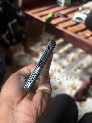 Vivo Y21 64 GB Silver