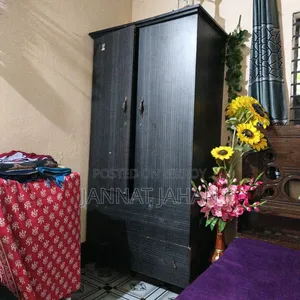 পারটেক্স আলমারি