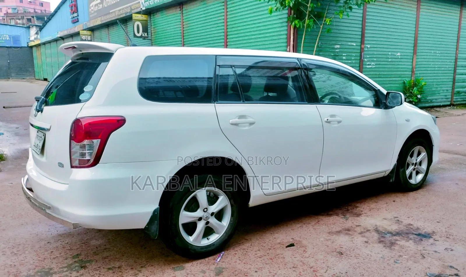 Toyota Corolla Fielder 1.5 Petrol Front Wheel Drive 2010 White