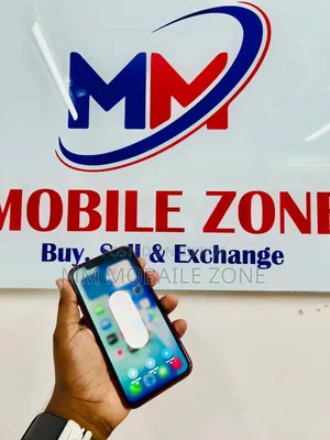 Apple iPhone 11 64 GB Red