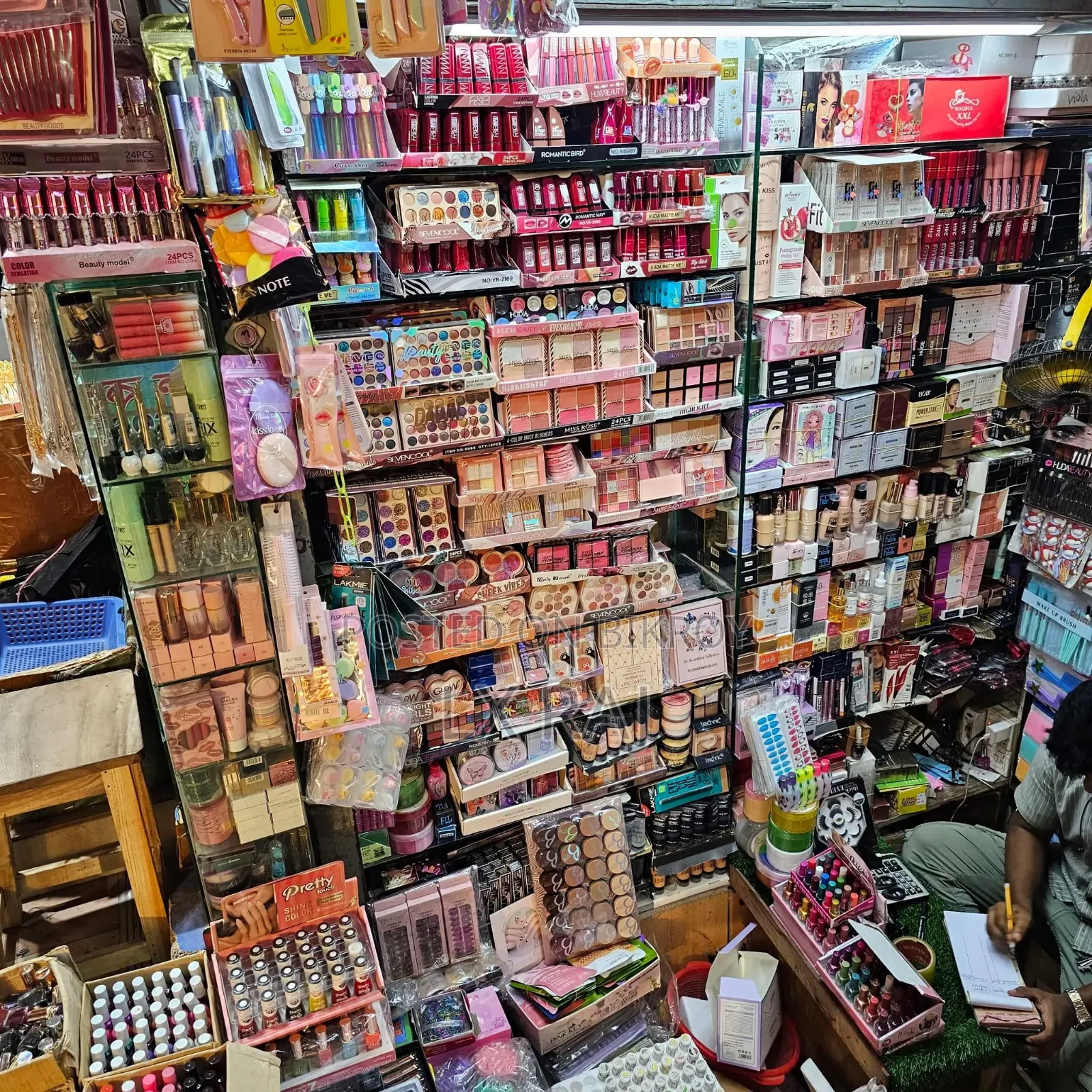 Swapno Chowa Cosmetics