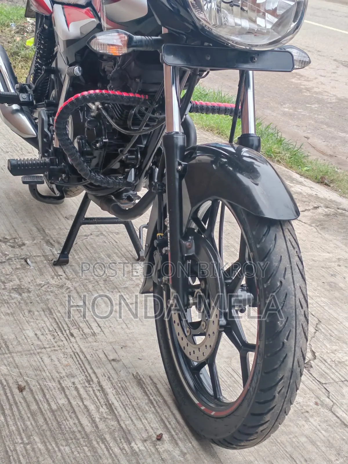 Bajaj Discover 125 2022 Black