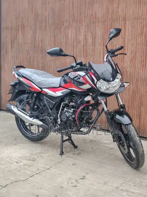Bajaj Discover 125 2022 Black