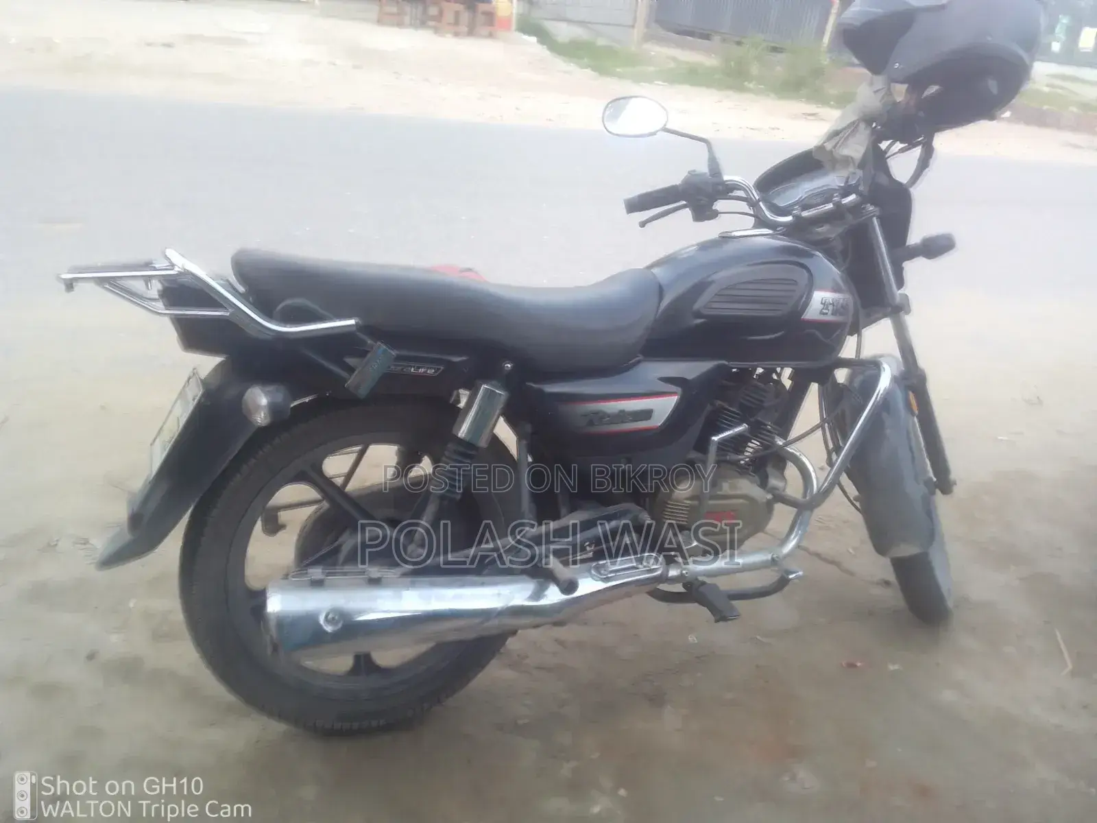 TVS Radeon 2021 Black
