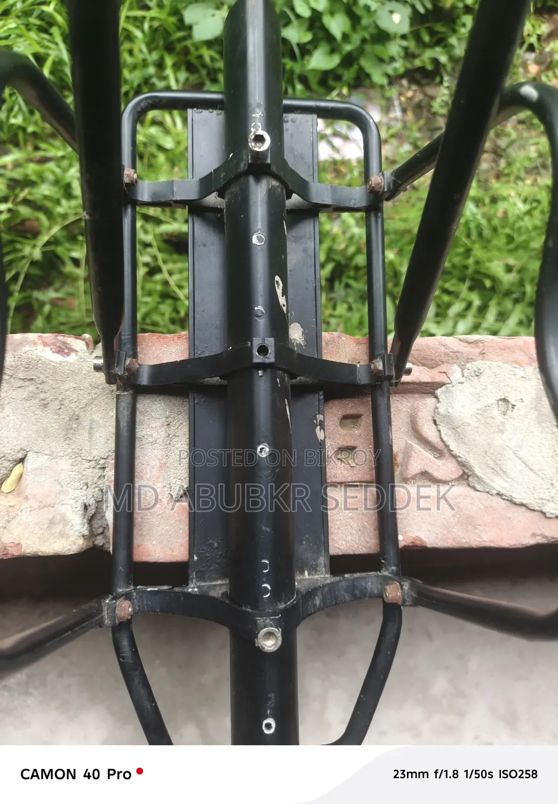 Rear seat carrier for gear bicycle