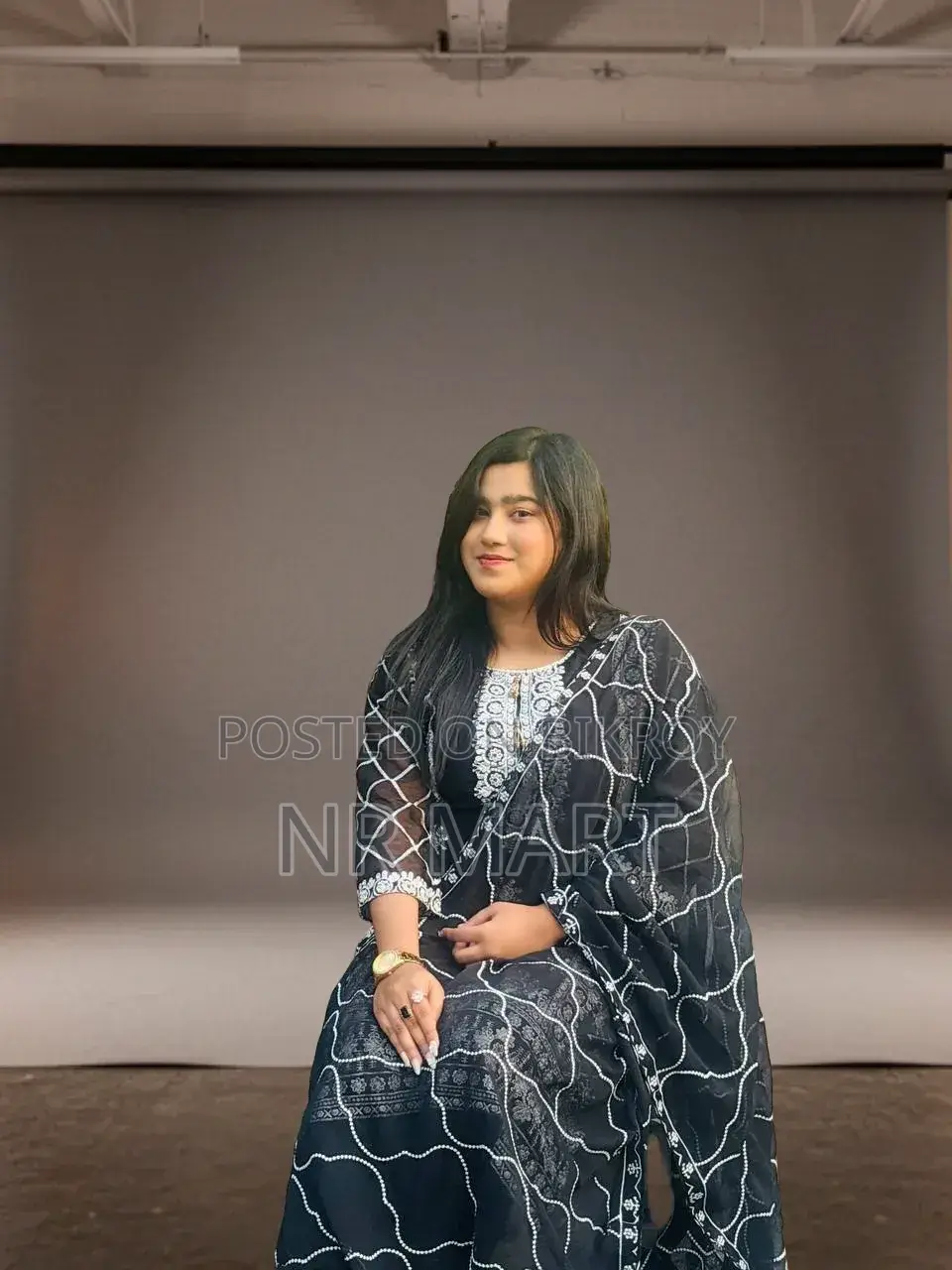 প্রিমিয়াম জর্জেট এমব্রয়ডারি ফোর-পিস