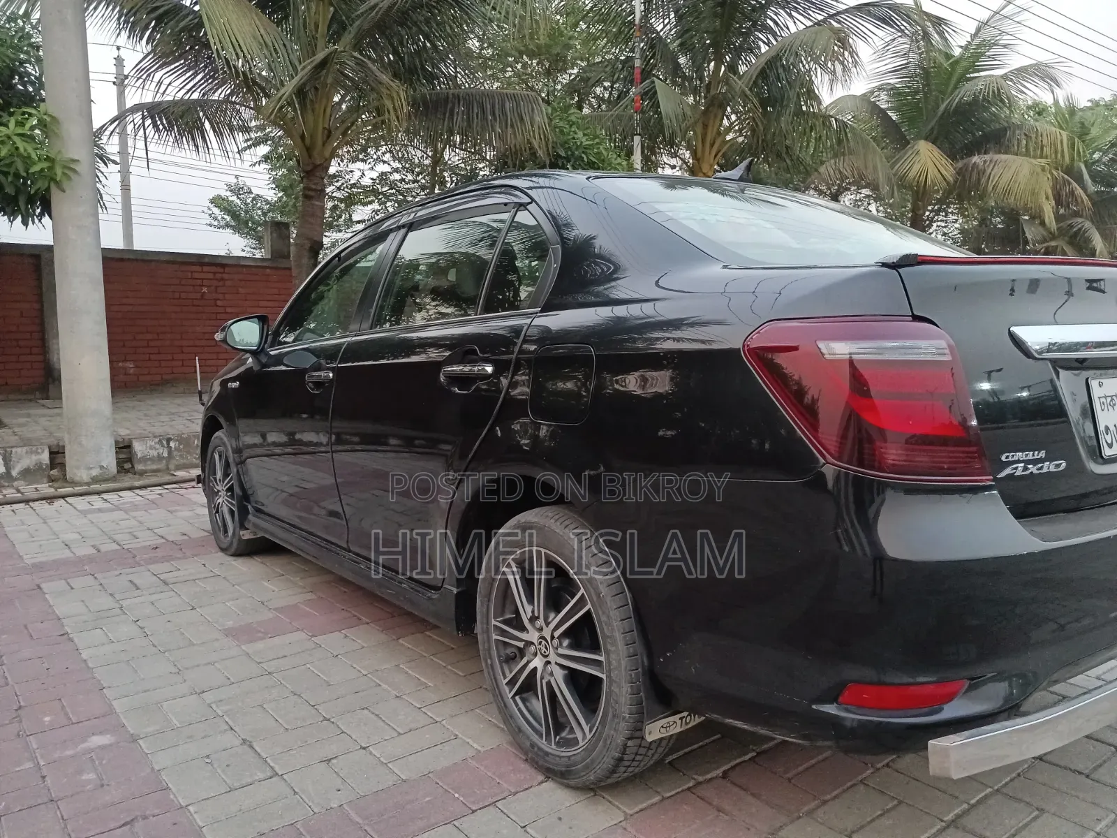 Toyota Axio 2017 Black