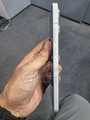 অপো রেনো১৪ প্রো ৫জি ৫১২ জিবি হোয়াইট
