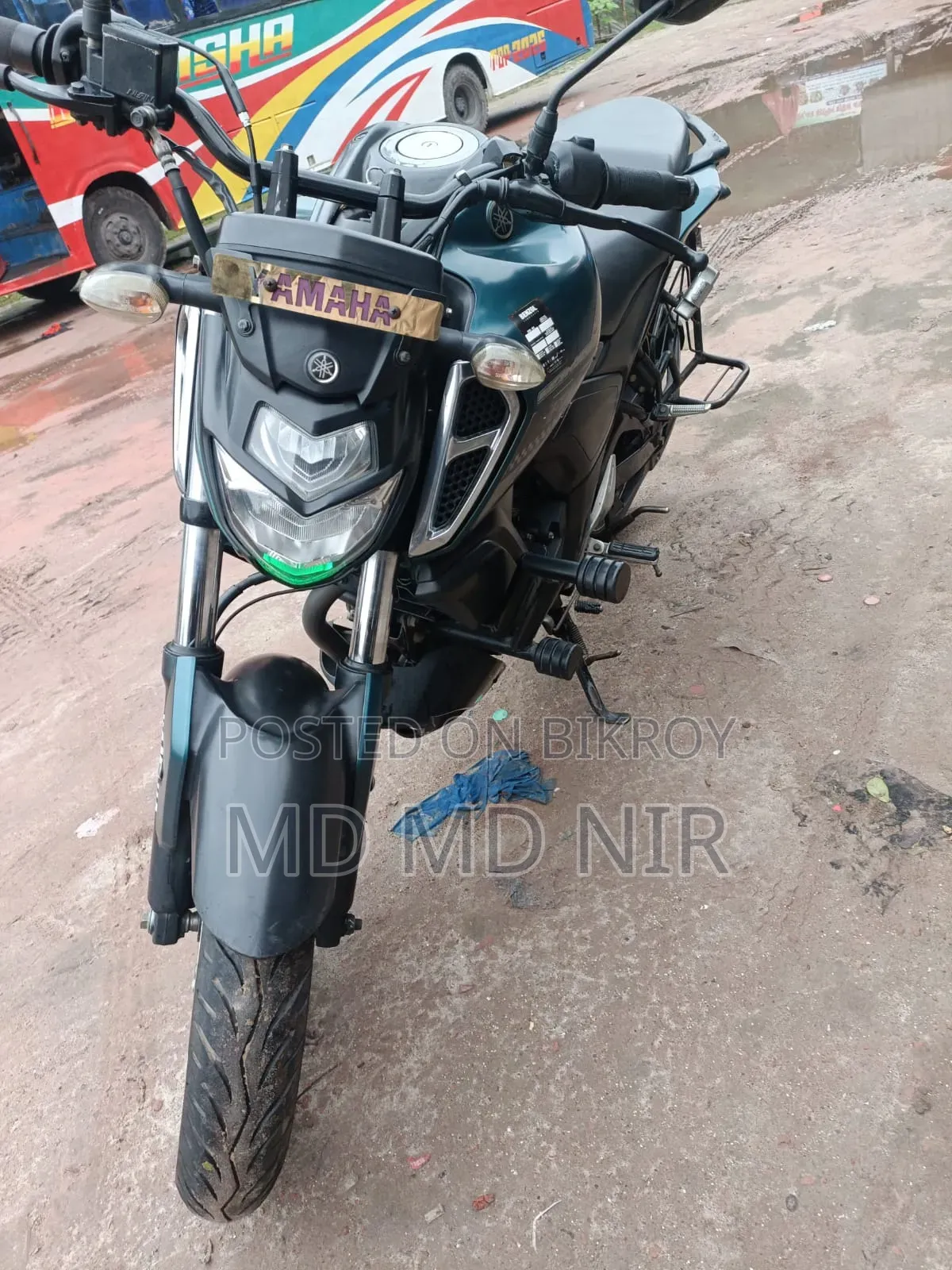 ইয়ামাহা এফজেডএস ভি৩ ২০২২ সবুজ