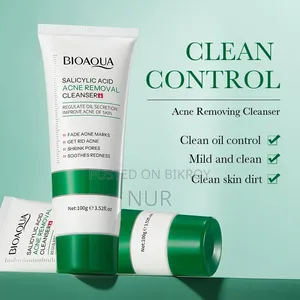Bioaqua Salicylic Acid Acne Removal Cleanser - 100g