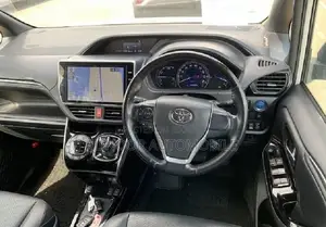 Toyota Esquire 2021 Pearl