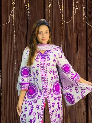 Premium Cotton Skin Print Three-Piece