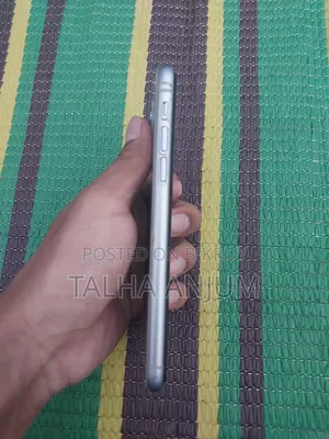 Apple iPhone 11 64 GB Purple