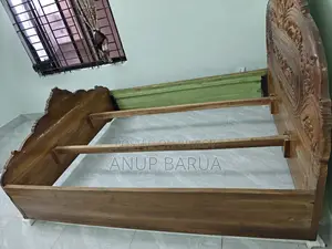 আকাশী কাঠের কিং সাইজ খাট ৬/৭ ফুট