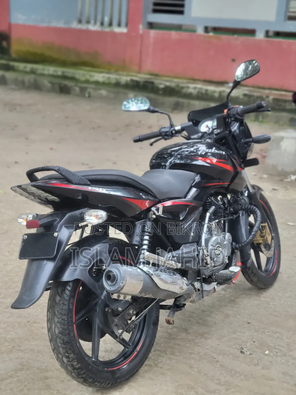 New Bajaj Pulsar 150 2020 Black