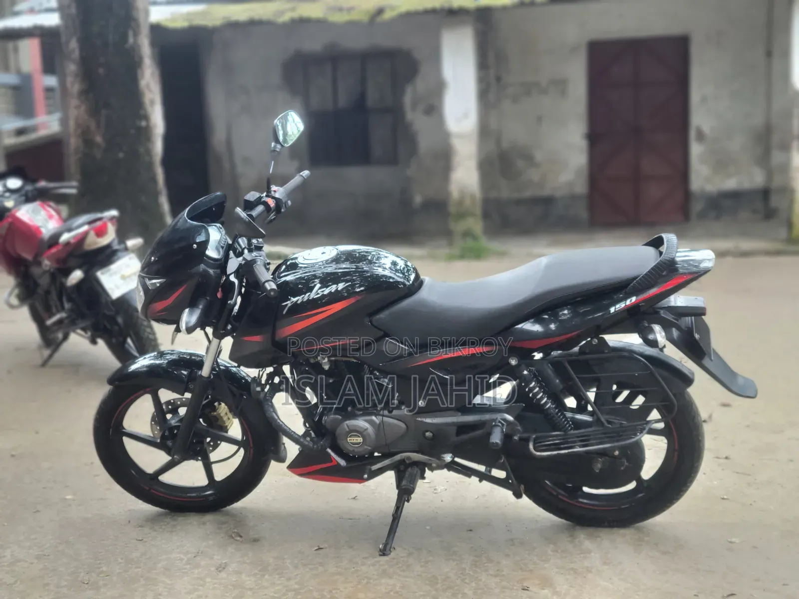 New Bajaj Pulsar 150 2020 Black