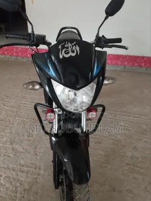 হিরো গ্ল্যামার বিএস৩ ২০১৮ কালো
