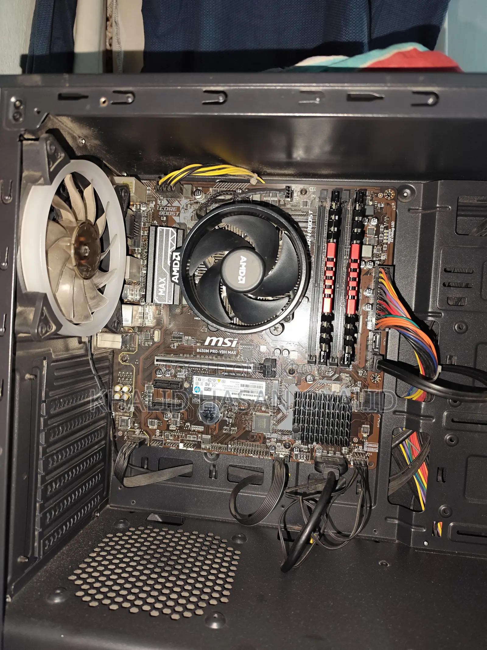 Desktop Computer MSI Model 16GB AMD Ryzen 5 SSD 256GB