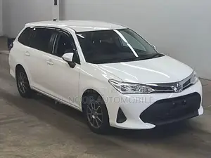 Toyota Corolla Fielder 2021 White