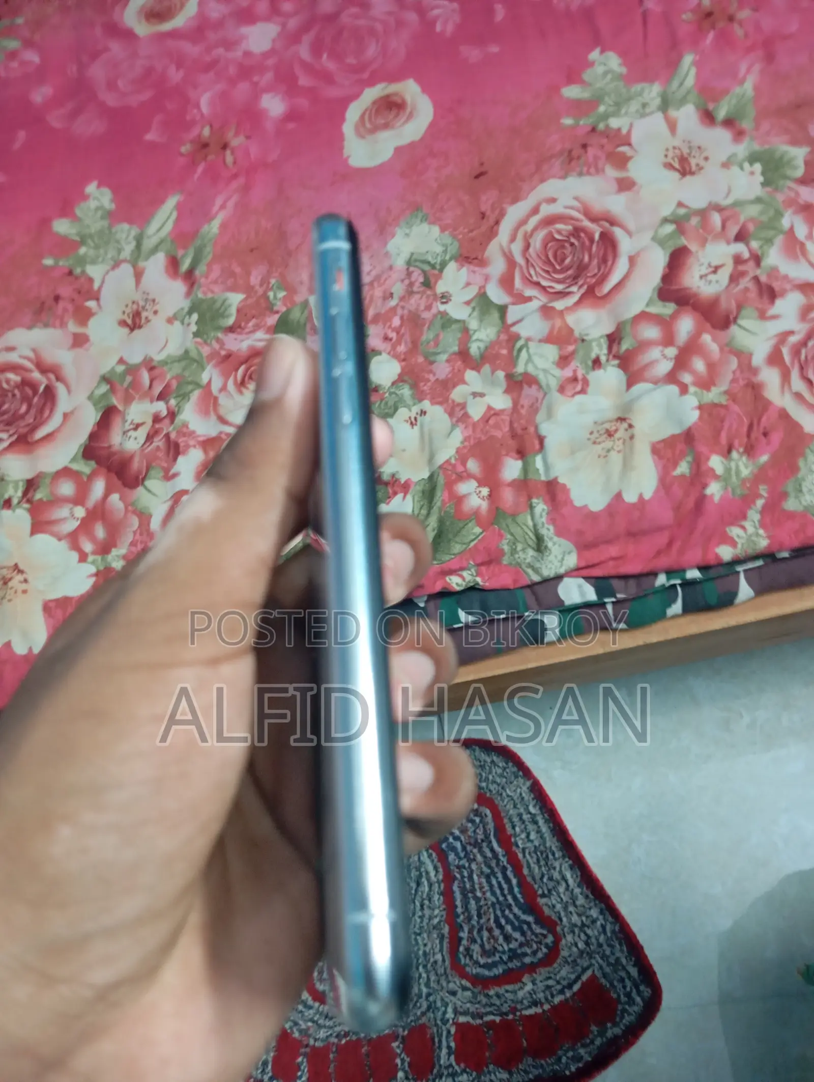 অ্যাপল আইফোন এক্স ৬৪ জিবি সাদা