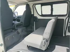 Toyota HiAce 2021 White