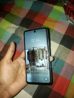 Infinix Hot 40i 128 GB Rose Gold