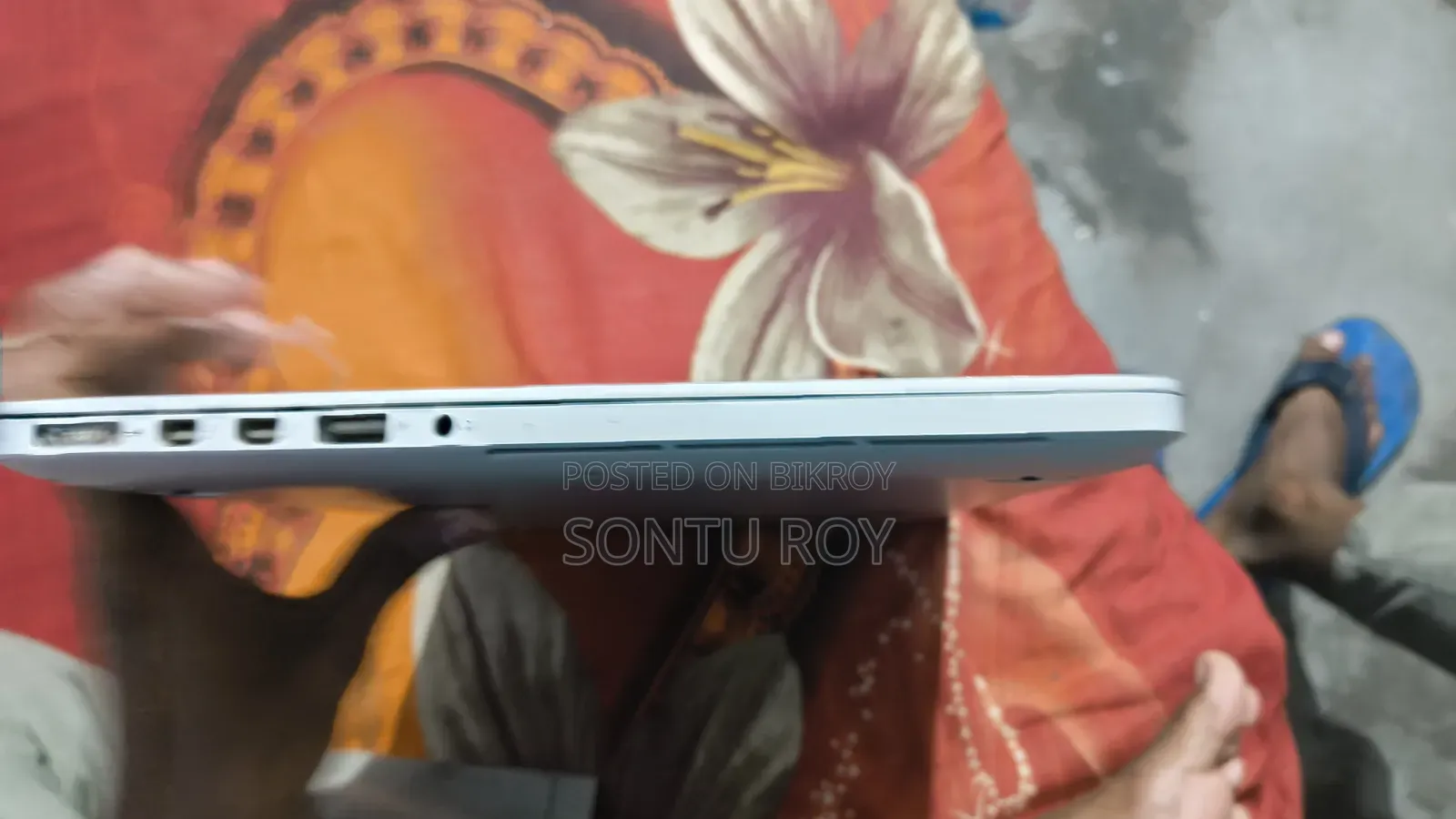 ল্যাপটপ অ্যাপল ম্যাকবুক ২০১৫ ৮জিবি ইন্টেল কোর আই৫ এসএসডি ২৫৬জিবি