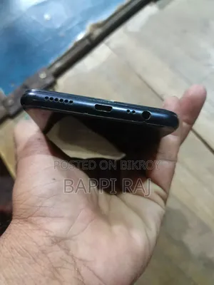 Realme C2 64 GB Black