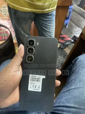 Infinix Hot 60i 128 GB Black