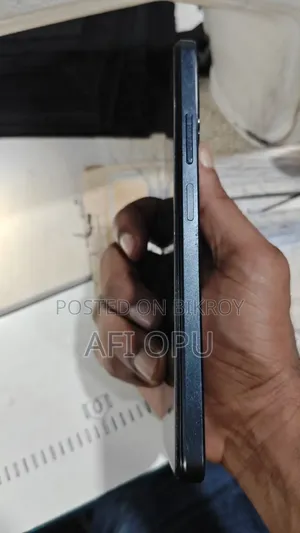 Oppo A18 128 GB Black