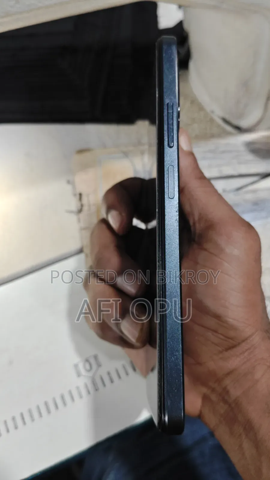 Oppo A18 128 GB Black